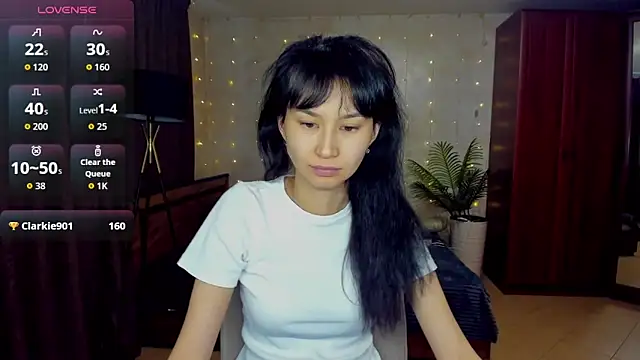 SheilaRare 即時 XXX 聊天