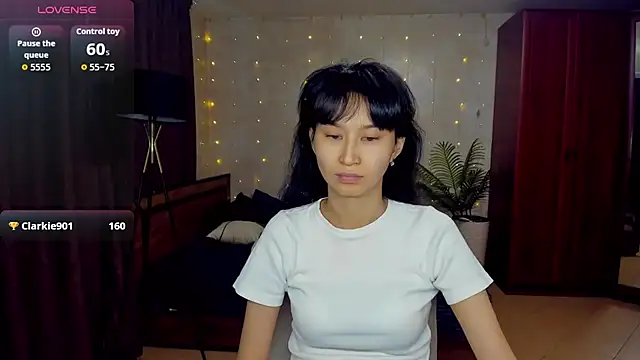 SheilaRare's Live XXX Chat