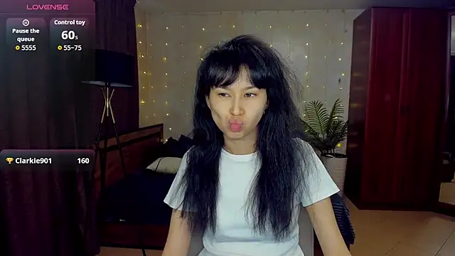 SheilaRare's Live XXX Chat