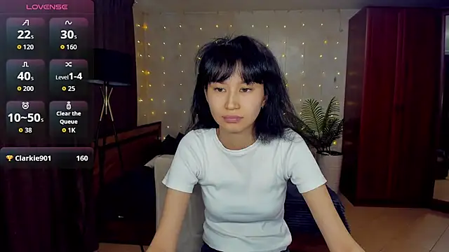 Chatroom XXX en direct de SheilaRare