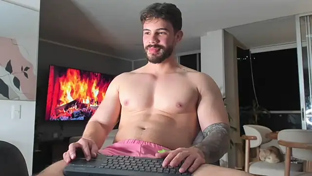 Valenthino_Salvatore 现场XXX聊天