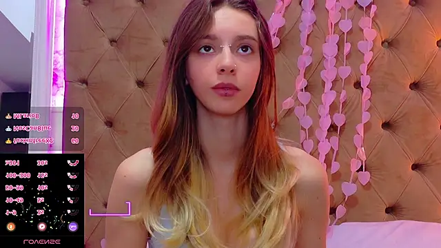 Chatroom XXX en direct de CoraVex