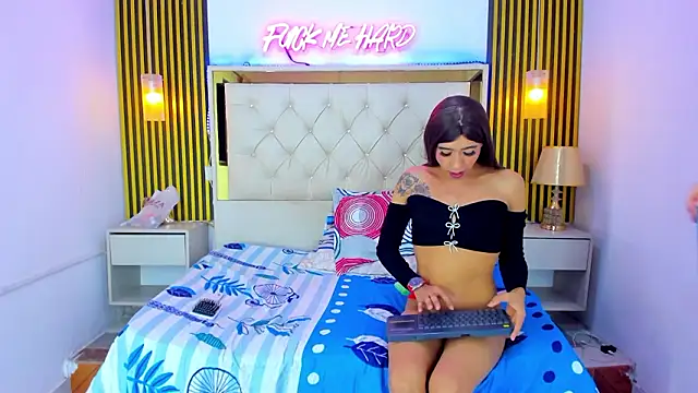 BabyGirlsLatin: вебкам-шоу