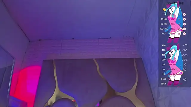 NaniiSisy's Live XXX Chat