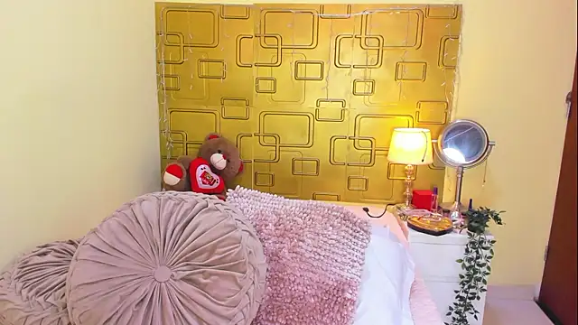 Julia_Haye: онлайн-секс-чат