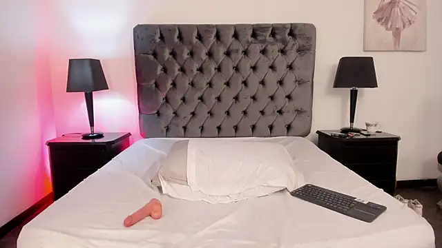 Kiri_Black_n Live XXX chat