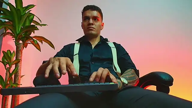 دردشة ALPHA_DOMINUS_ الجنسية المباشرة