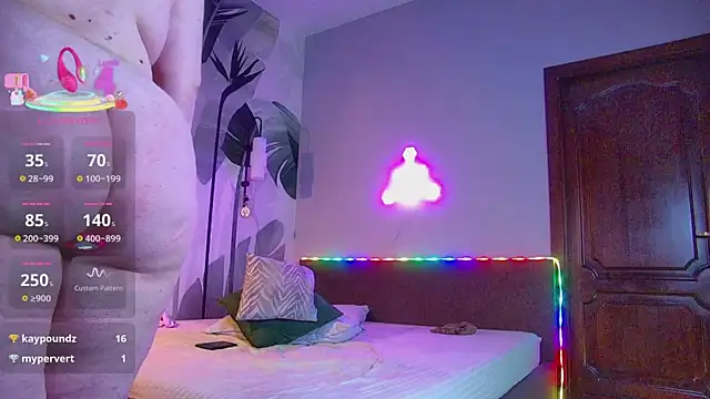 RubyValen Chat XXX live