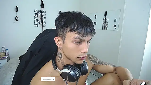 Chatroom XXX en direct de Leonard_Price