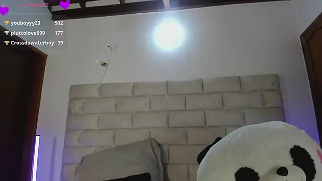 XXX chat uživo modela DulceJones