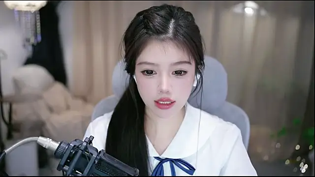 Cecily 即時 XXX 聊天