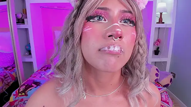 miss___megan: απευθείας συνομιλία ΧΧΧ