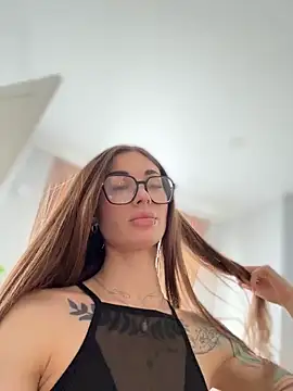 Chat XXX en directo de Charming_Ritta