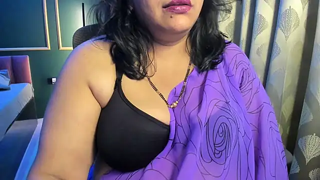 tarivishu11's Webcam Show