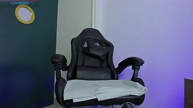 lia_sexx19's Live XXX Chat