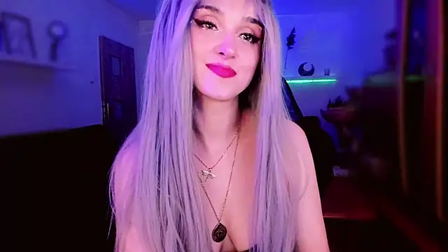 MistressJolie Adlı Modelin Canlı XXX Sohbeti