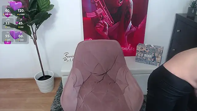 LadyLiia: απευθείας συνομιλία ΧΧΧ