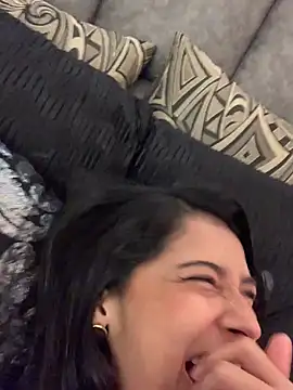 دردشة BrigitteVons الجنسية المباشرة