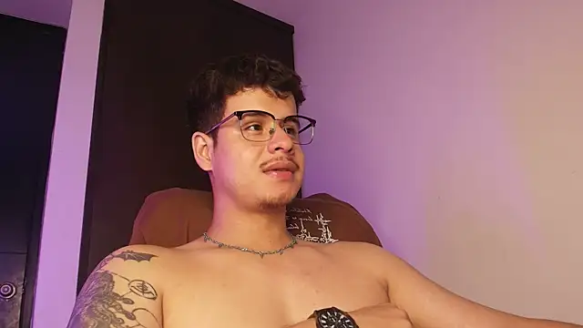 BjornSteel Chat XXX in diretta