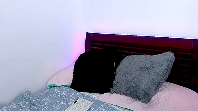 Czat XXX na żywo – vanessa_saquirt