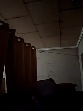 Tudiablita21 Show in webcam