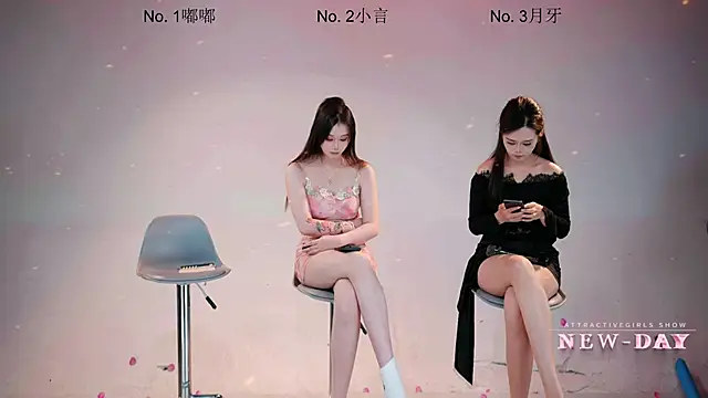 NEW-DAY Chat XXX in diretta