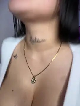 Miia__Taylor: απευθε ίας συνομιλία ΧΧΧ