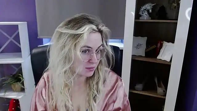 Zoey_Erotic 现场XXX聊天