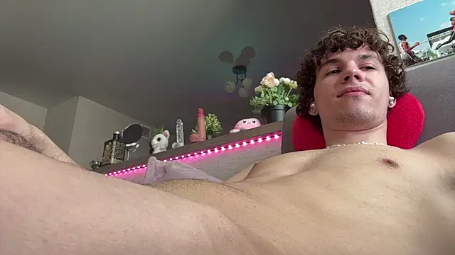 Jeremy1ScottのライブXXXチャット