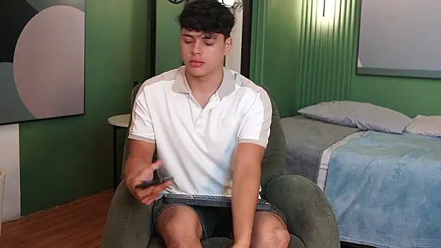 Ethan_occonor's Live XXX Chat