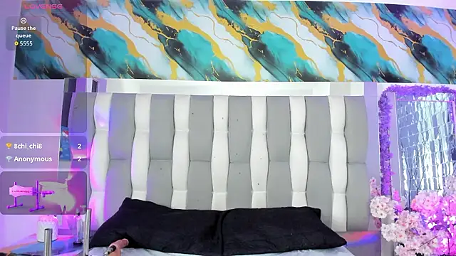 IsaDiiaz 现场XXX聊天