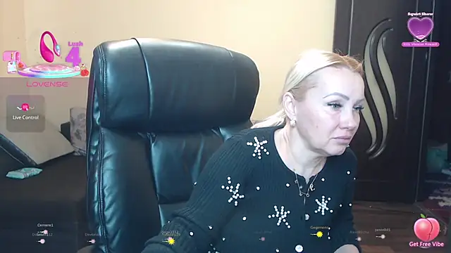 KandyHellenx 即時 XXX 聊天