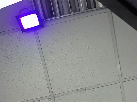 Aisha_hotts777 现场XXX聊天