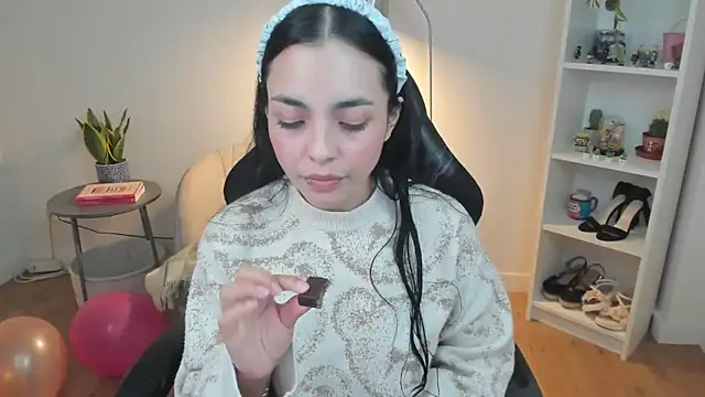 _BellaEvans_ live XXX chat