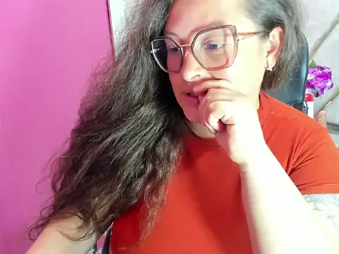Chat +18 de Sarah_Boobs_ ao vivo