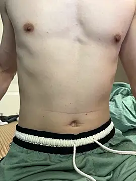 llkikiのライブXXXチャット