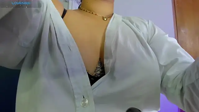 lia_sexx19 Live XXX-Chat