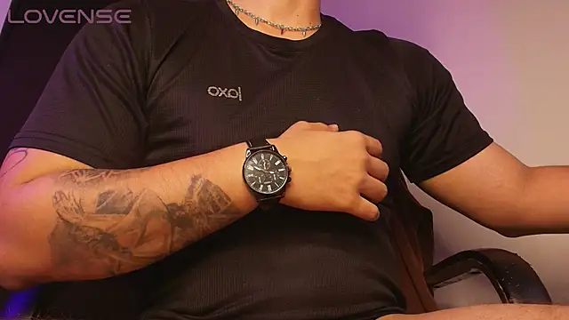 BjornSteel 라이브 XXX 채팅