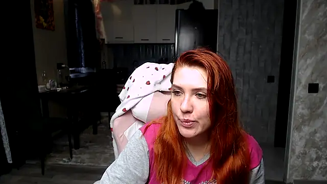 Živý XXX chat Reginasmilee