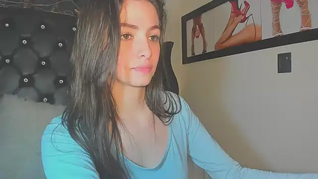 Chatroom XXX en direct de diana_queen_