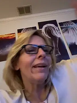 FireAfterDark – Naživo XXX chat