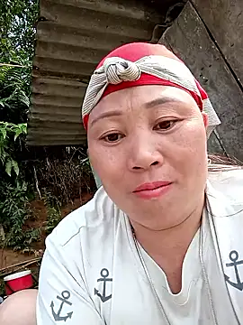 Chat +18 de kalara_kail ao vivo