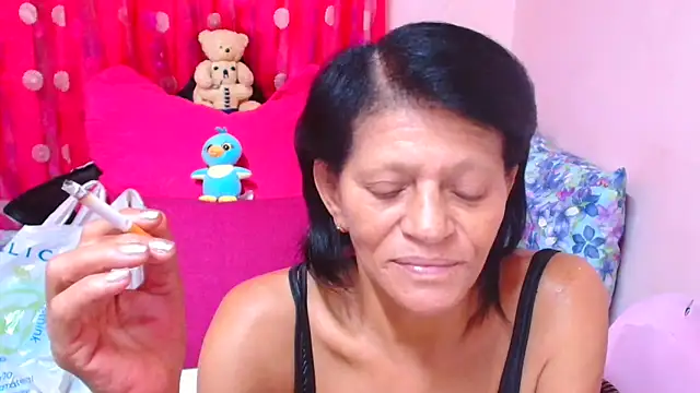 แชท XXX สดของ SLUTTYROXY