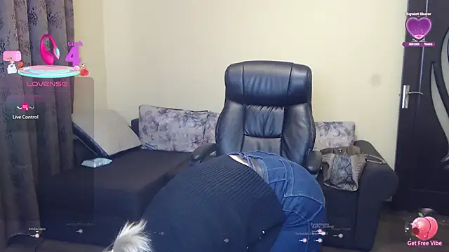 Chat +18 de KandyHellenx ao vivo