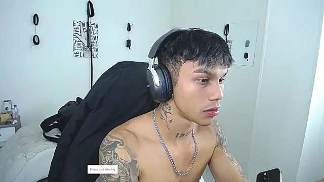 Вебкам-шоу Leonard_Price