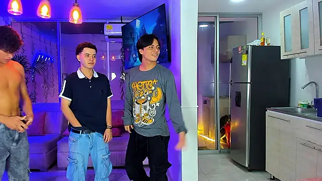 Houseofwarrios Live XXX Chat