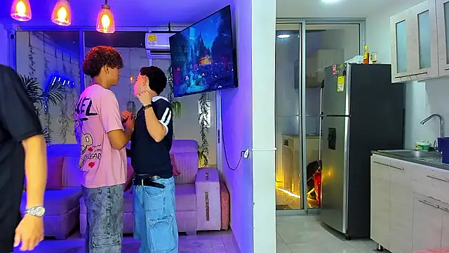 Houseofwarriosn Live XXX chat