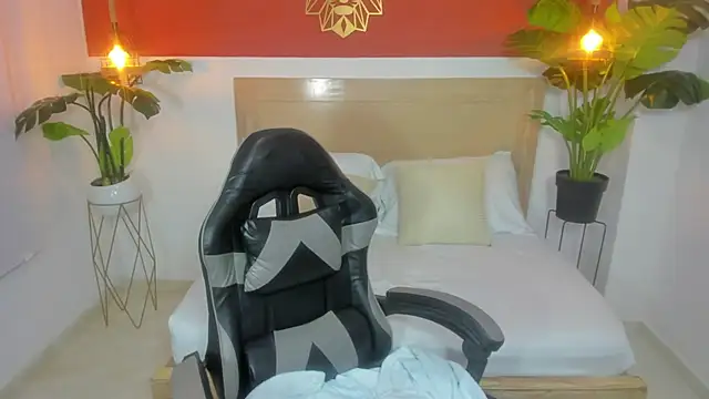 dulce_victoriaa_'s Live XXX Chat