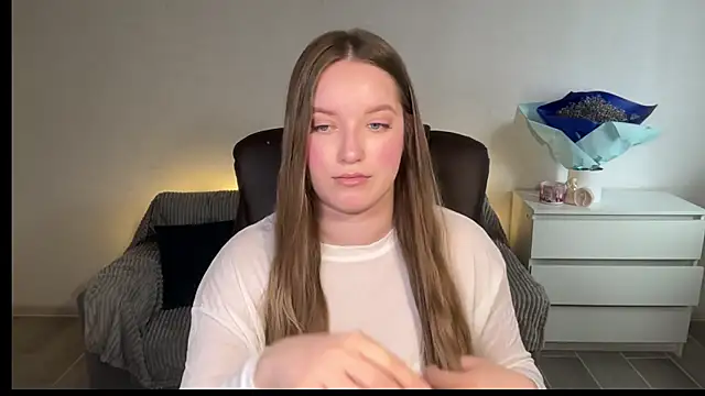 EvaMaddison: онлайн-секс-чат