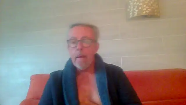 tuggy59: απευθείας συνομιλία ΧΧΧ